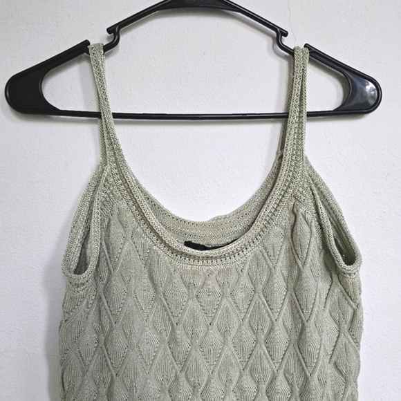 White House Black Market Diamond Stitch Sweater Tank Sage Green Medium - Picture 7 of 13